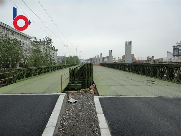浙江省宁波市政200型双车道贝雷钢桥桥并列321（100）型贝雷式人行钢桥